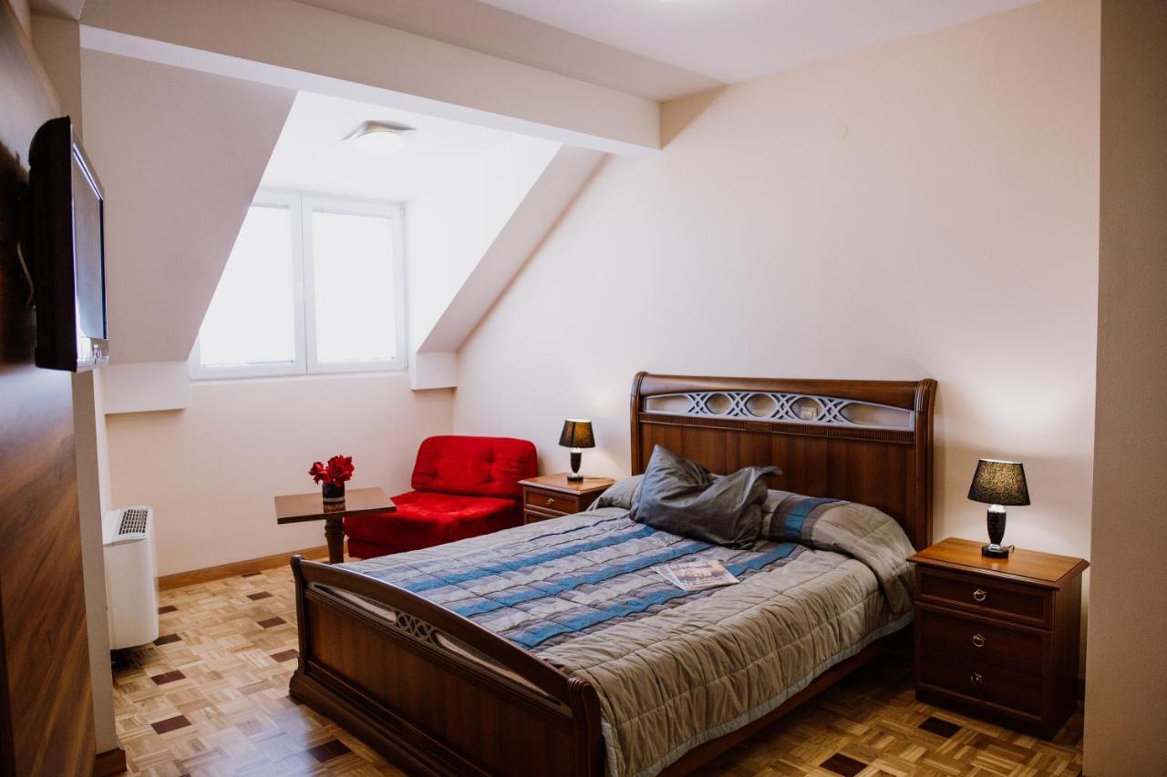 Bela Kuka Hotel 비톨라 외부 사진