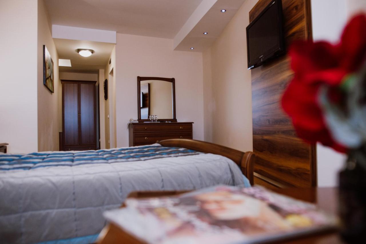 Bela Kuka Hotel 비톨라 외부 사진
